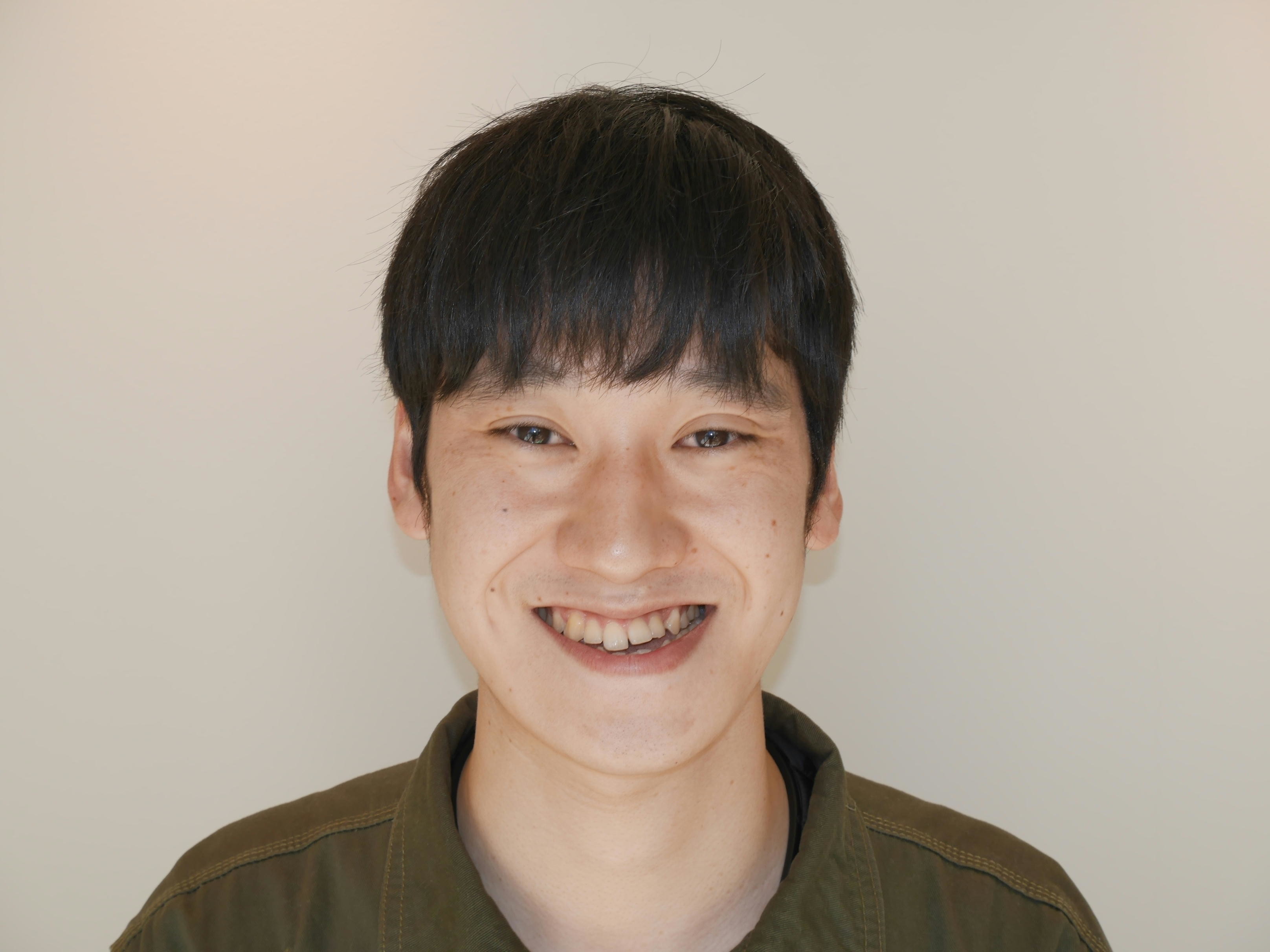 松谷　龍之介