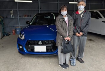 新車スイフトスポーツのご納車です