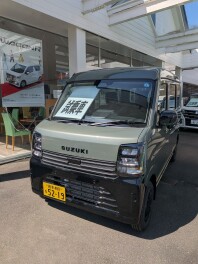 最新！　エブリイＪリミテッド　試乗車入りました☆