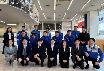 集合写真が新しくなりました！