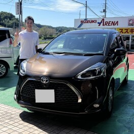 シエンタ　ご納車おめでとうございます