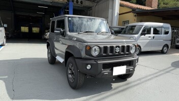 ジムニーシエラ　ご納車おめでとうございます