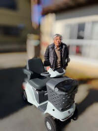 セニアカー取扱店です！！