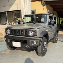 ジムニーシエラ　ご納車おめでとうございます