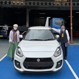 スイフトスポーツ　ご納車おめでとうございます