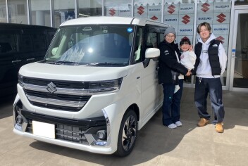 N様　スペーシアカスタムご納車おめでとうございます！