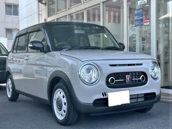 富津市にお住いのI様に、ラパンLCをご納車いたしました。