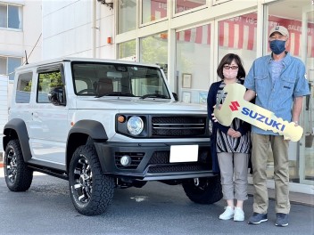 小田原市にお住いのT様に、ジムニーシエラ Euro-Rをご納車いたしました。