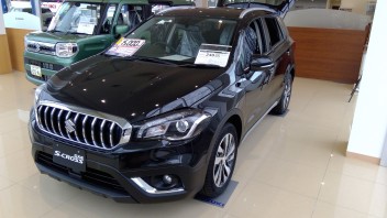 SX4展示車紹介！！