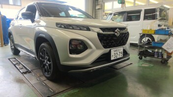 フロンクスナイトメタル