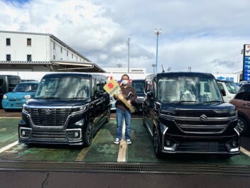 Ｗ様　スペーシアカスタムご納車おめでとうございます！