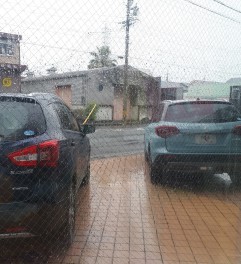 梅雨の日のドライブ
