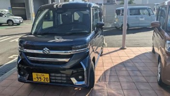 新型スペーシアカスタム　ご試乗車入りました！