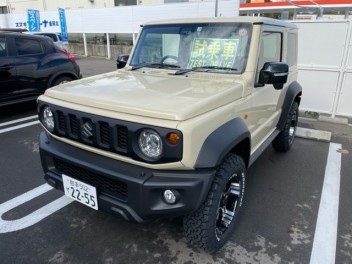 ジムニーシエラ試乗車入りました！！
