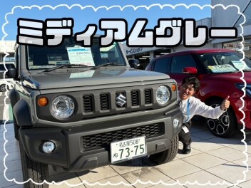 グレーのジムニーシエラ！！！