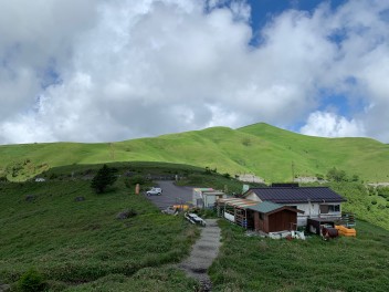 梅雨の間の晴れ間