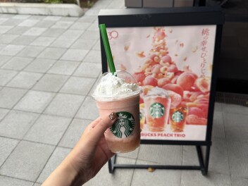 スタバのピーチきたー！！！！！