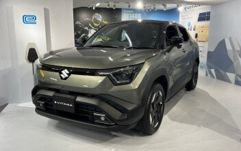 ひと足お先に、EV『eビターラ』見学！