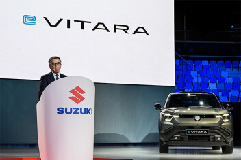 走りに胸高鳴るEV×SUV。スズキ 新型「eビターラ」が誕生！！