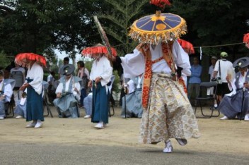 滝宮の念仏踊り