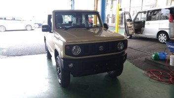 ジムニー　納車整備中