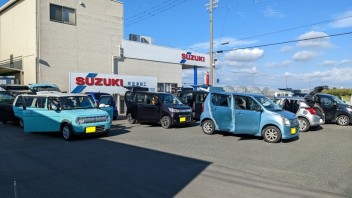 冠水車の修理が進んでいます