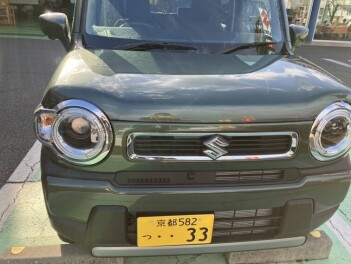 ゾロ目ナンバーの社有車？！