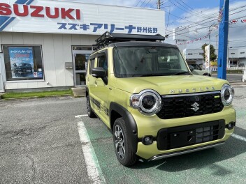 【ご納車紹介】ルーフラック＆サイドデカールでSUV感MAX！新型ハスラーをご納車いたしました！