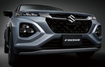 本能を刺激するクーペスタイルSUV  新型フロンクス誕生！