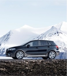 即納できる新車あります！～ＳＸ４　Ｓ-ＣＲＯＳＳ～