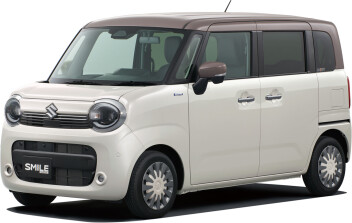 先行初売りに　新型スマイル参入
