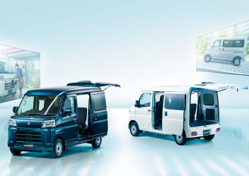 ★軽商用EV車「eエブリイ」新たに登場！！★