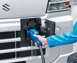 新型ｅエブリイ誕生！働く軽バン「電気」の時代へ！