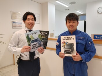 「New エブリイ 登場」、「New エブリイ Jリミテッド 登場」、「New エブリイワゴン 登場」