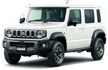 ジムニーノマド展示車ございます！