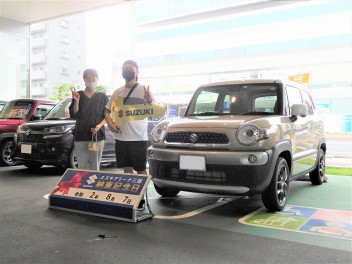 ☆★☆　S様、クロスビーご納車です　☆★☆