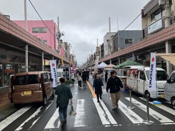 すごいぞ！富士本町軽トラ市