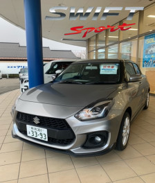 新しい試乗車きました！スイフトスポーツ