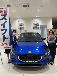 ついに来ました！！新型スイフト！！