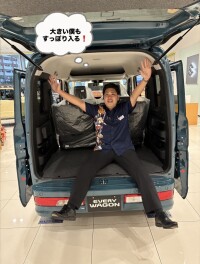 新型エブリイワゴン、牧港にやってきました！！