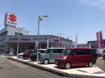 ☆車は車屋　車のことならアリーナ福重へ☆