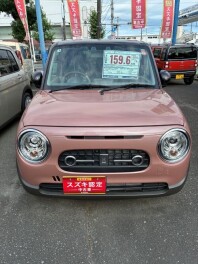 只今ラパンとアルトの色々なお色の車がございます