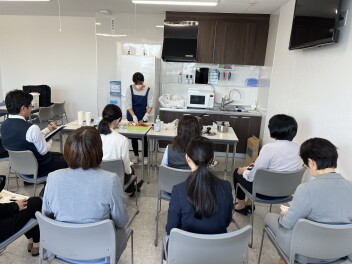 【健康経営】健康セミナー『管理栄養士の３分クッキング』を開催しました！！