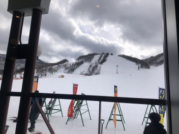 スキーに行ってきました！
