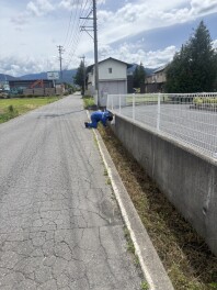 拠点周辺美化活動実施しました！