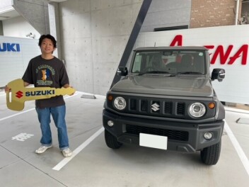 ジムニーシエラ　ご納車おめでとうございます