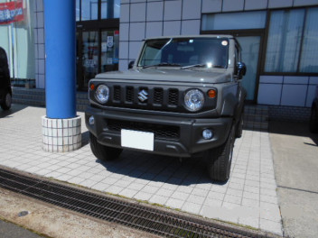 ジムニーシエラ　納車です。