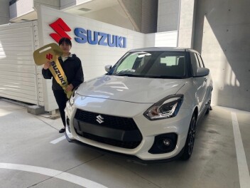 スイフトスポーツ　ご納車おめでとうございます