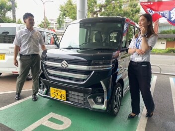 高級感あふれるスペーシアカスタムです！