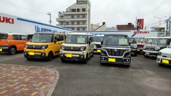 スペーシア入荷しました